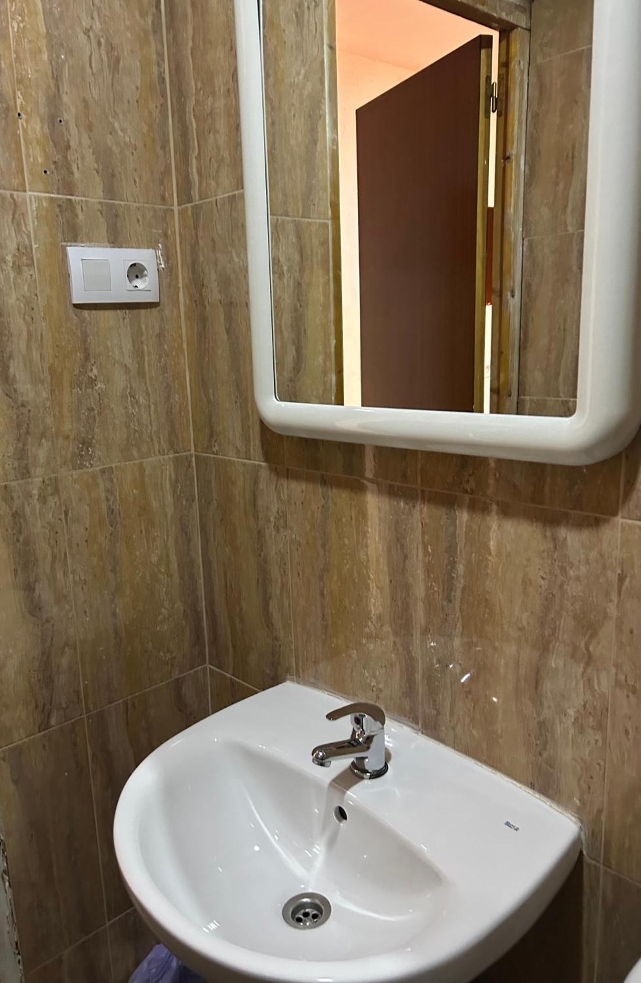 Affittacamere La Ferroviaria - Con Balcon - 1 Cama Con Bano Privado-sin Ascensor Saragozza